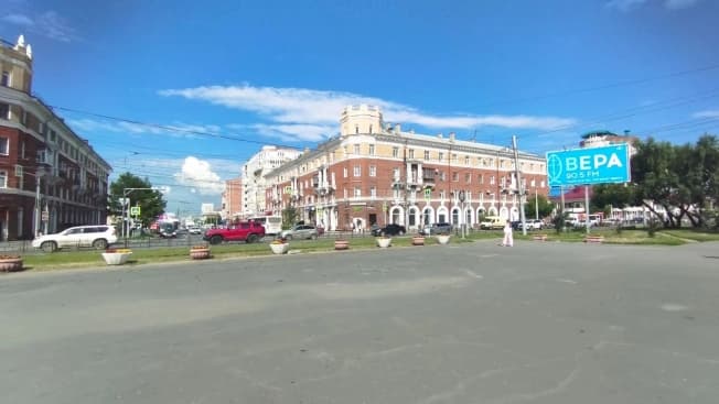 Купить двухкомнатную квартиру на улице Крутогорская в Омске. Вариант № 2211000, 0, площадь - квм, цена 6650000 рублей