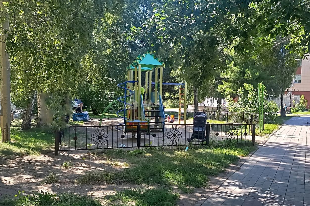Photo 18