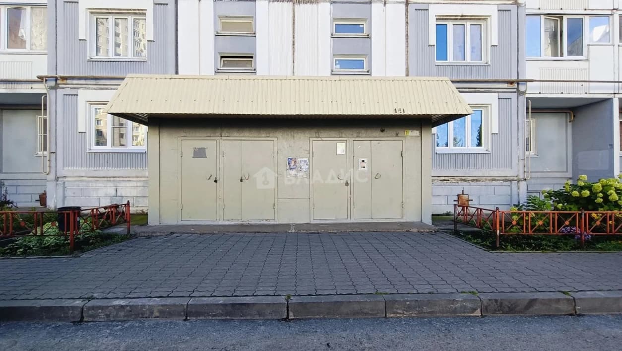 Photo 18
