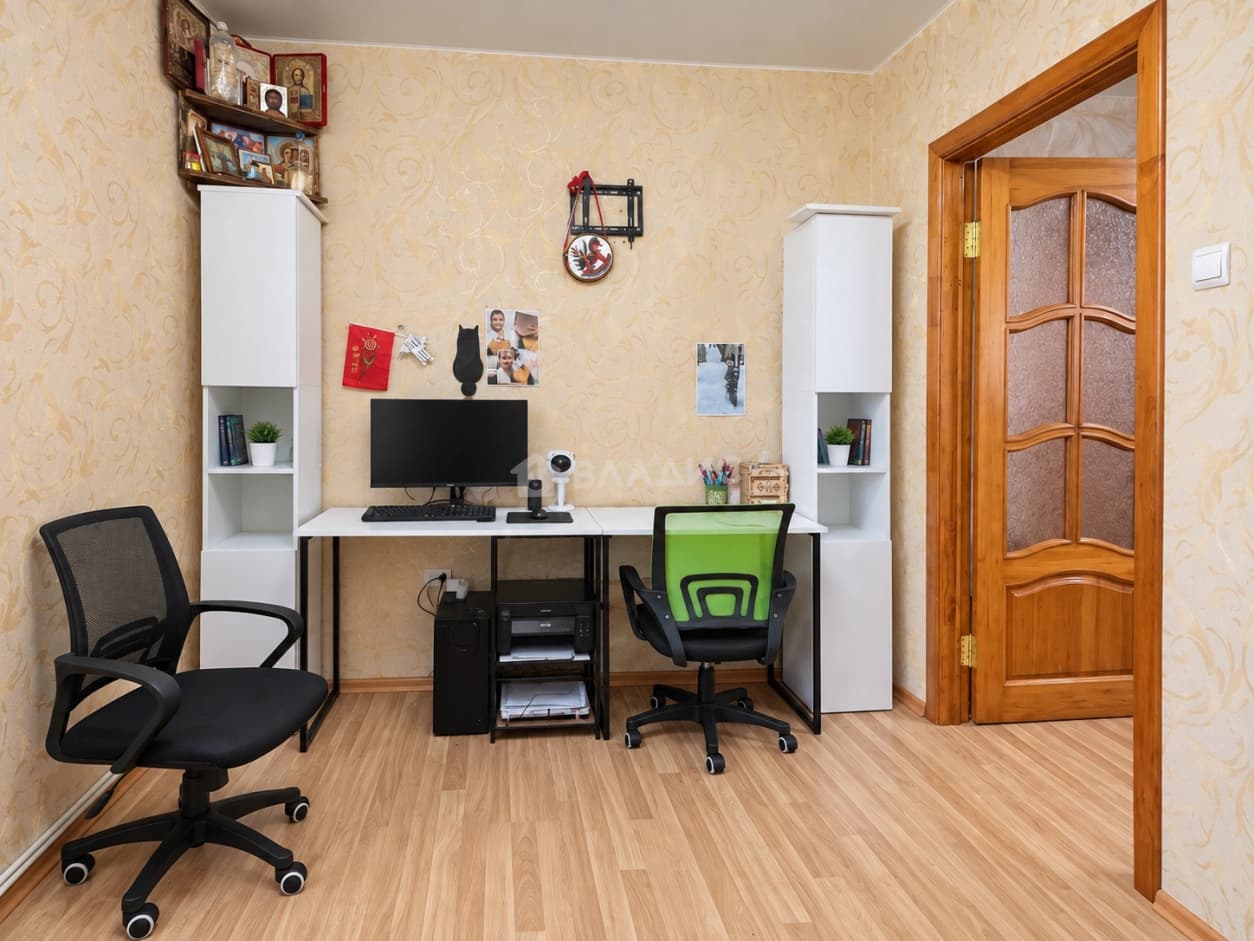 Photo 6