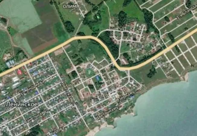 Купить земельный участок в Посёлоке Октябрьском в Мошковском районе на улице Российская , посёлок Октябрьский в Новосибирской области. Вариант № 2215895, 0, площадь - квм, цена 2300000 рублей