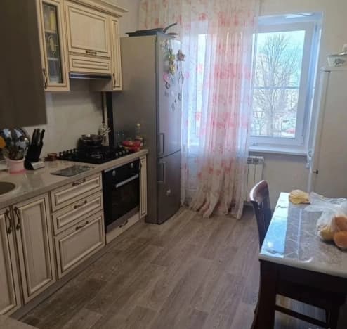 Купить квартиру с мебелью в Старом Осколе. Вариант № 2382027, 0, площадь - квм, цена 6700000 рублей
