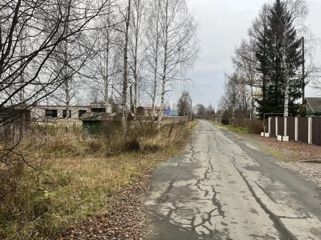 Купить земельный участок в Деревне Ряймяли в Питкярантском Муниципальном Округе в Республике Карелия. Вариант № 2414613, 1, площадь - квм, цена 1950000 рублей