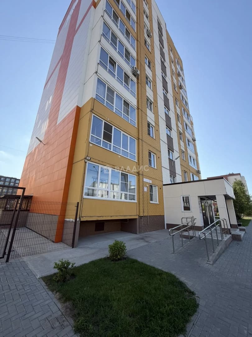 Photo 25