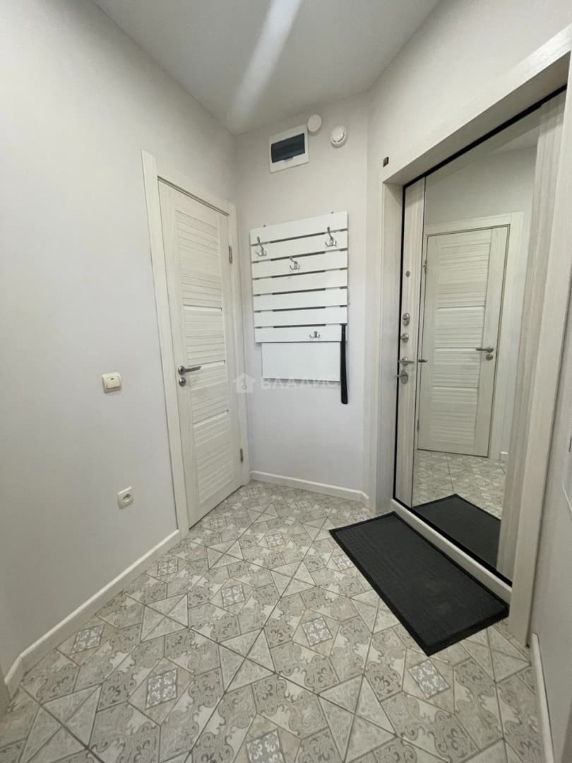 Photo 6