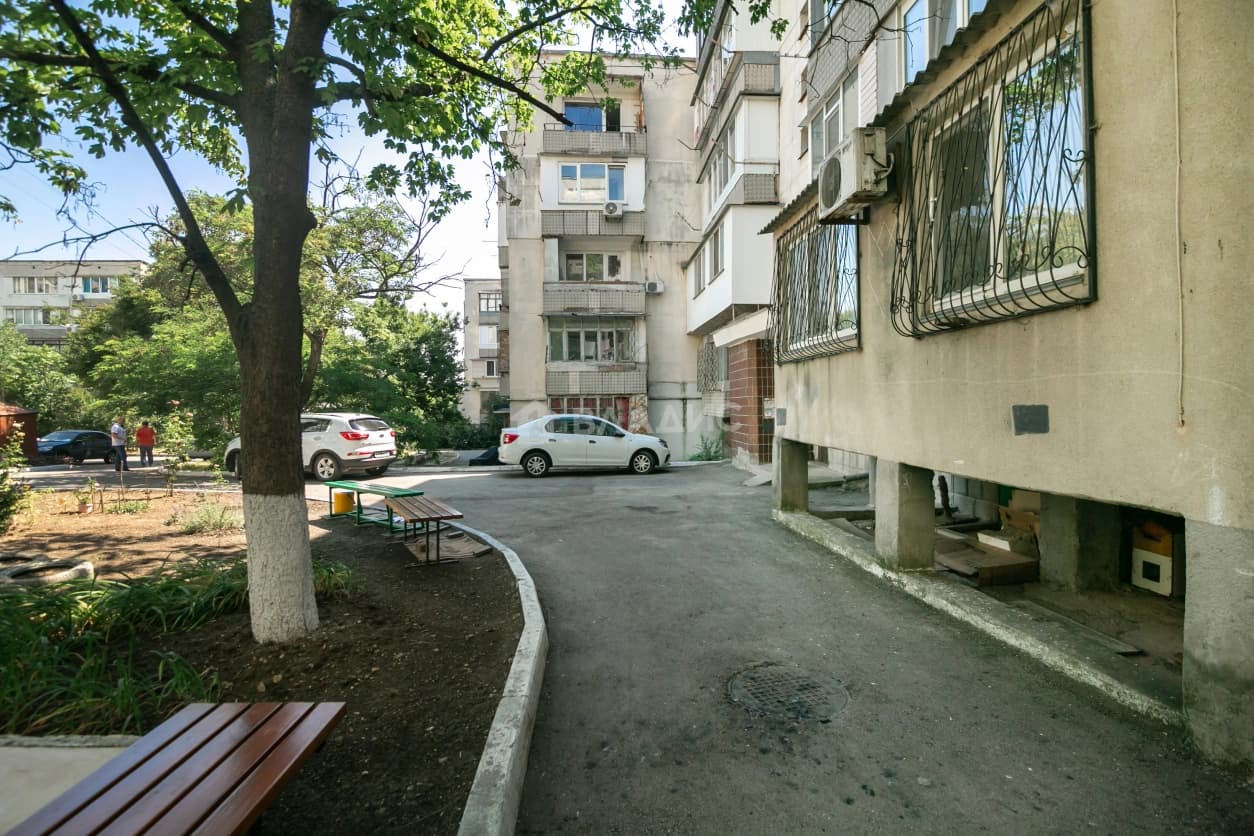 Photo 25