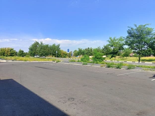 Снять коммерческую недвижимость в Белгородской области. Вариант № 2005347, 1, площадь - квм, цена 400000 рублей
