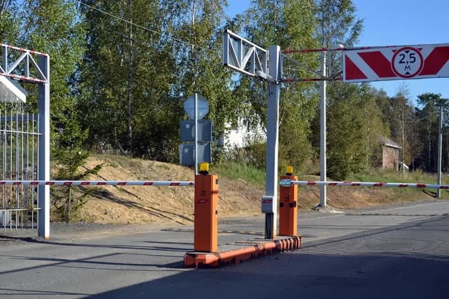 Купить земельный участок в Посёлоке Подборовье в Выборгском районе в Ленинградской области. Вариант № 2204364, 1, площадь - квм, цена 4740000 рублей