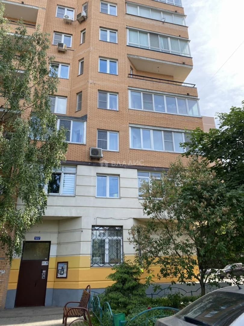 Photo 12
