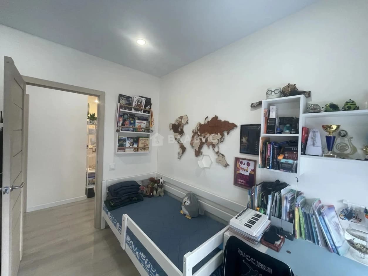 Photo 12