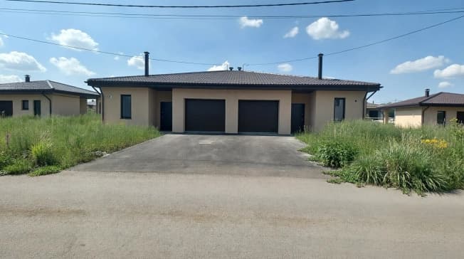 Купить дом в ИЖС в Оренбургской области. Вариант № 2292797, 0, площадь - квм, цена 8548750 рублей