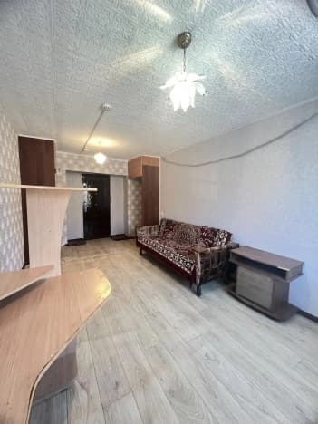 Купить комнату в Оренбургской области. Вариант № 2366904, 1, площадь - квм, цена 450000 рублей
