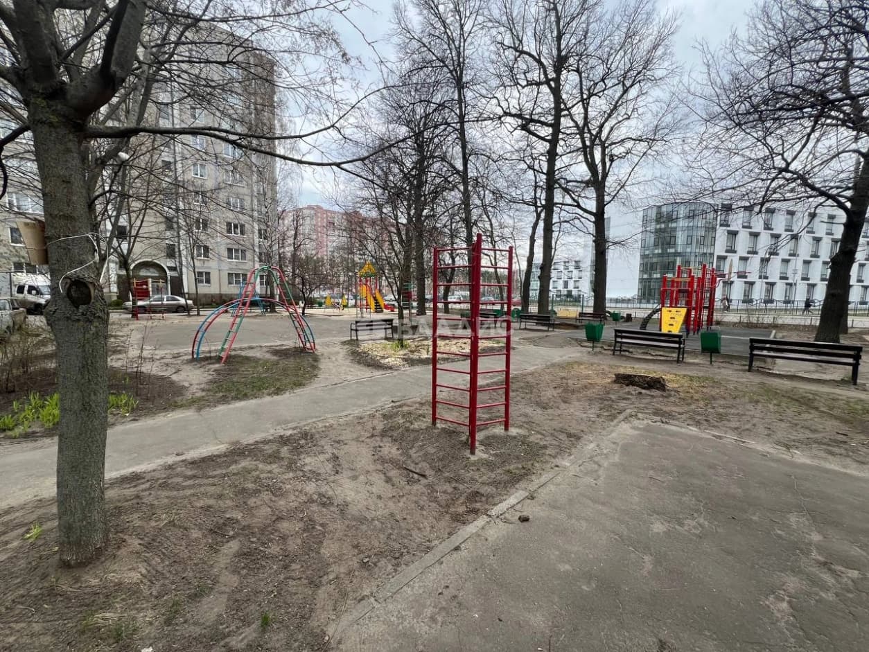 Photo 33