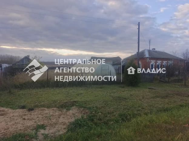 Купить дом в Деревне Дмитриевке в Рязанском Муниципальном Округе в Рязанской области. Вариант № 2405804, 0, площадь - квм, цена 800000 рублей