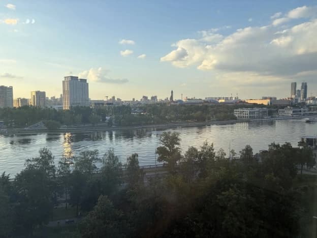 Купить квартиру на вторичке в ЮАО в Москве. Вариант № 2283492, 0, площадь - квм, цена 14600000 рублей