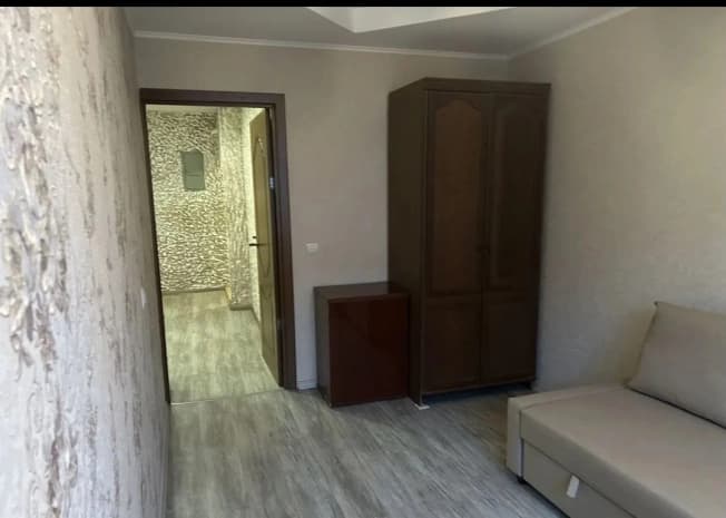 Купить квартиру с мебелью в Старом Осколе. Вариант № 2380798, 1, площадь - квм, цена 4800000 рублей