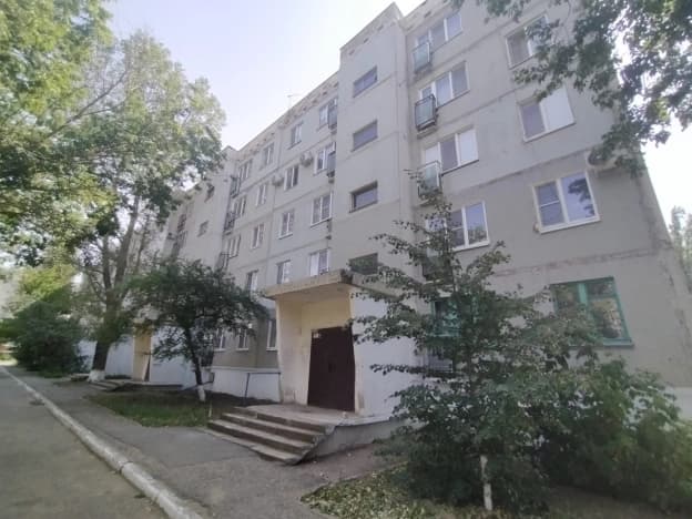 Купить трехкомнатную квартиру площадью 60 кв.м в Ростовской области. Вариант № 2185204, 0, площадь - квм, цена 5700000 рублей