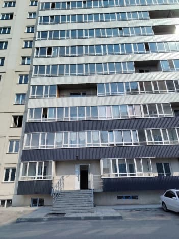 Купить трехкомнатную квартиру в Новосибирске. Вариант № 2284823, 1, площадь - квм, цена 4300000 рублей