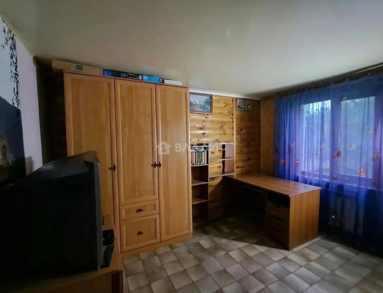 Photo 10