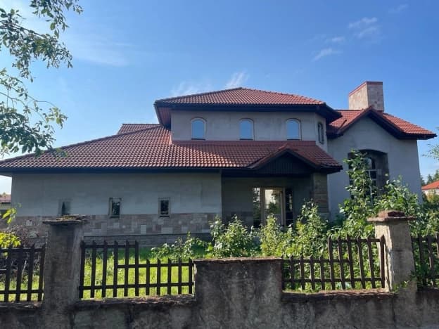 Купить дом в СНТ в Ленинградской области. Вариант № 2238486, 0, площадь - квм, цена 98000000 рублей
