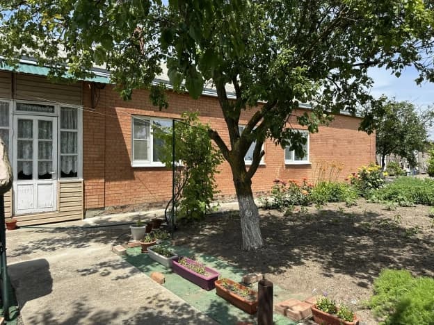 Купить дом в Выселковском районе в Краснодарском крае. Вариант № 2213611, 0, площадь - квм, цена 5500000 рублей