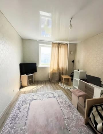 Купить однокомнатную квартиру с ремонтом на вторичке в Обь. Вариант № 2371453, 0, площадь - квм, цена 4800000 рублей