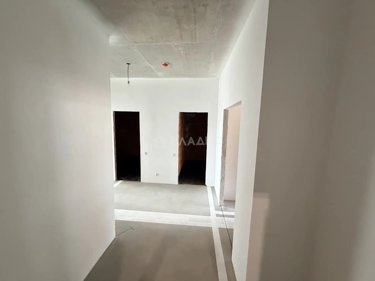 Photo 35