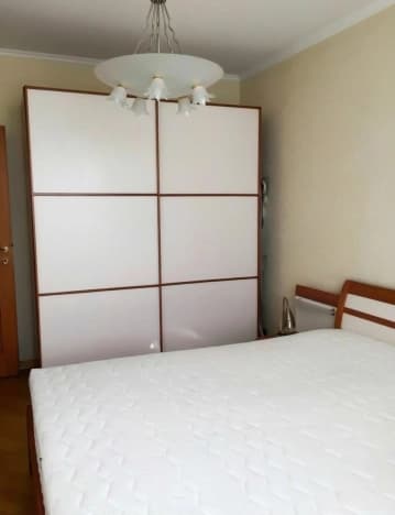 Купить трехкомнатную квартиру с балконом в Москве. Вариант № 2250950, 1, площадь - квм, цена 31000000 рублей