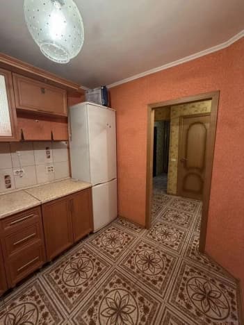 Купить квартиру с мебелью в Старом Осколе. Вариант № 2385602, 1, площадь - квм, цена 4000000 рублей