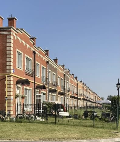Купить трехкомнатную квартиру в Посёлоке Прииртышском в Тобольском районе на улице Советская , посёлок Прииртышский в Тюменской области. Вариант № 2330952, 1, площадь - квм, цена 5500000 рублей