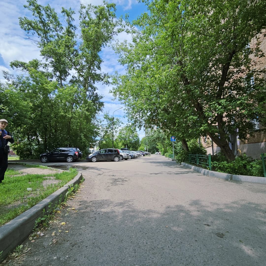 Photo 3