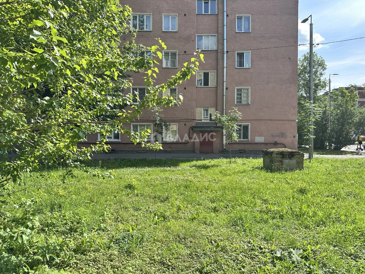 Photo 32
