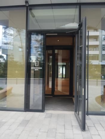 Купить трехкомнатную квартиру в Микрорайоне Марьинский Парк, район Марьино в Москве. Вариант № 2315522, 1, площадь - квм, цена 39000000 рублей
