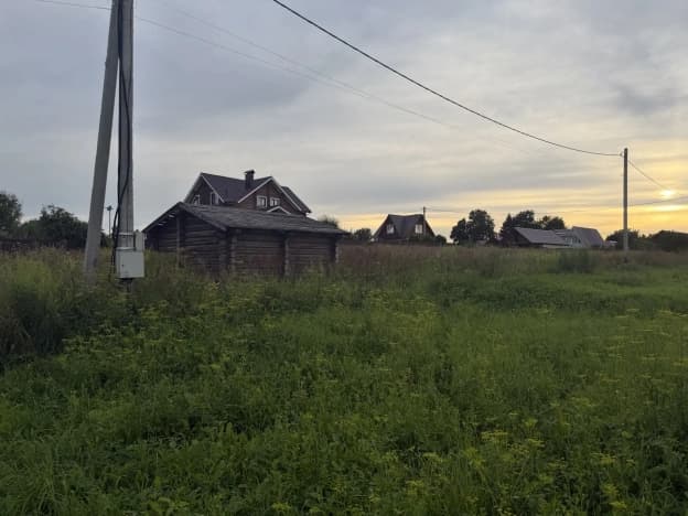 Купить земельный участок в Деревне Комлеве в Боровском районе на улице Заозёрная , деревня Комлево в Калужской области. Вариант № 2268321, 1, площадь - квм, цена 950000 рублей
