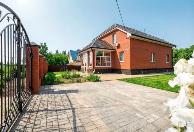 Купить дом в селе Игумново в Раменском Муниципальном Округе на улице Станционная , село Игумново в Московской области. Вариант № 2204289, 0, площадь - квм, цена 14900000 рублей