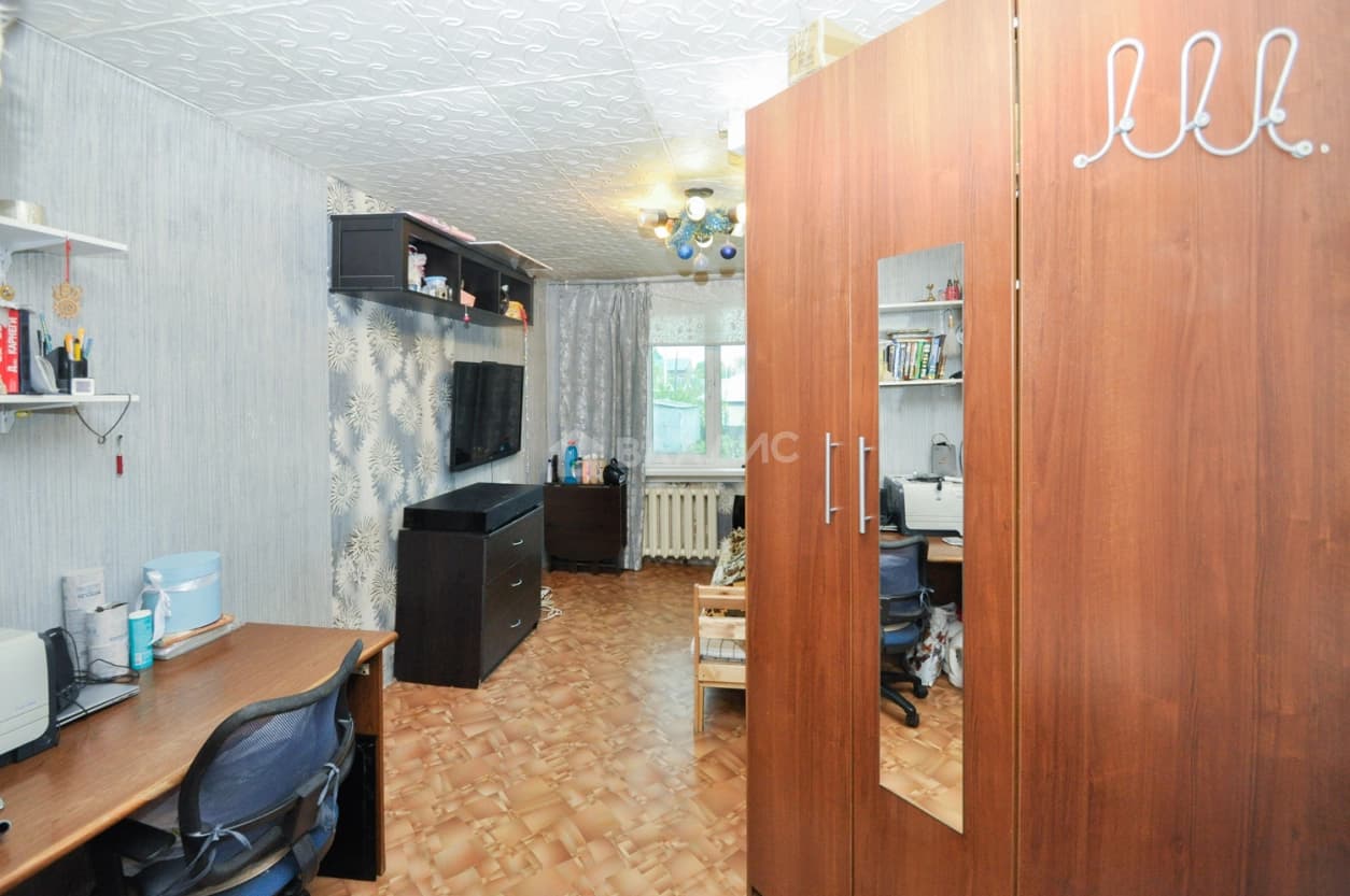 Photo 8