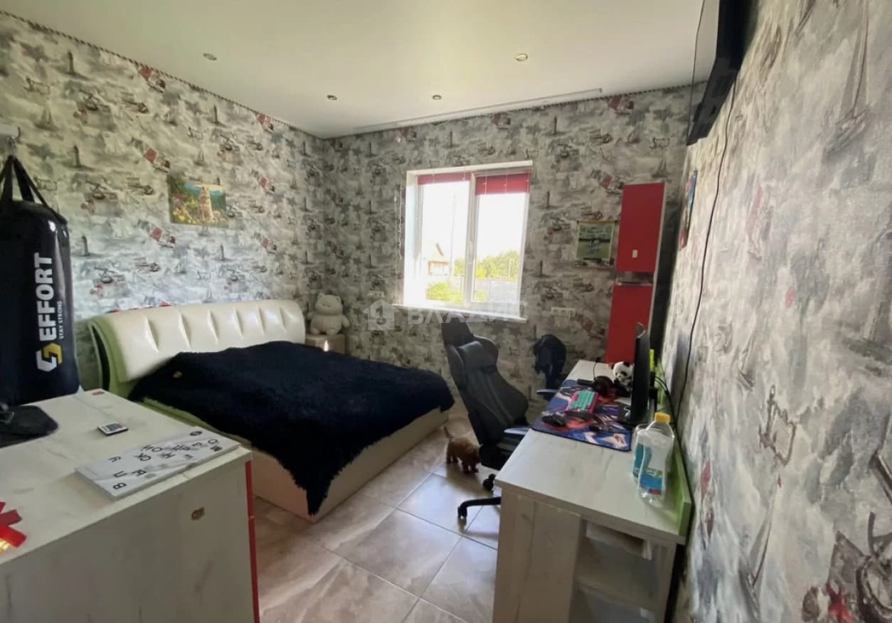 Photo 18