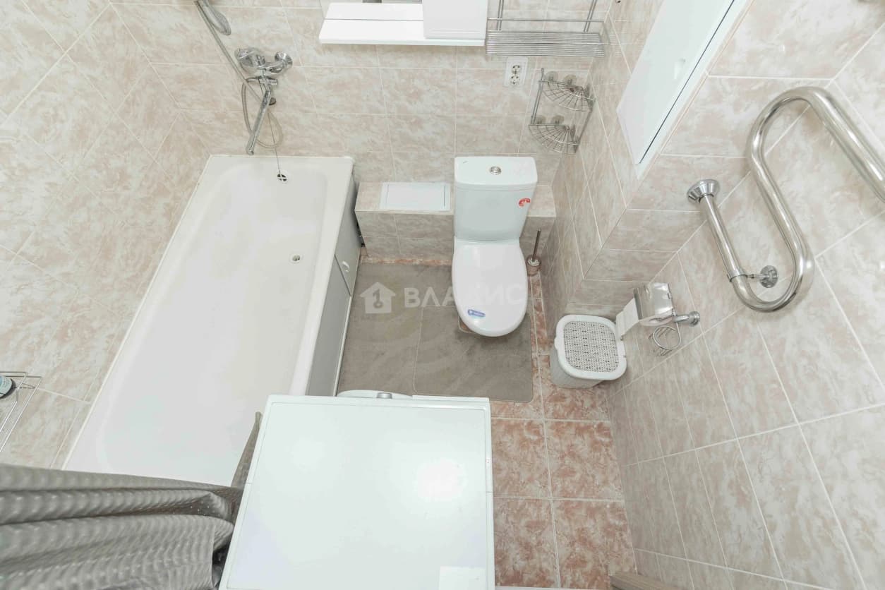 Photo 13