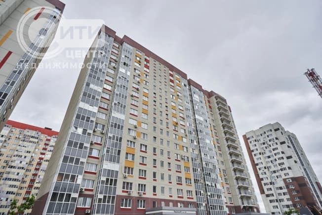 Купить двухкомнатную квартиру с ремонтом на улице Фестивальный бульвар в Воронеже. Вариант № 2184868, 1, площадь - квм, цена 6100000 рублей