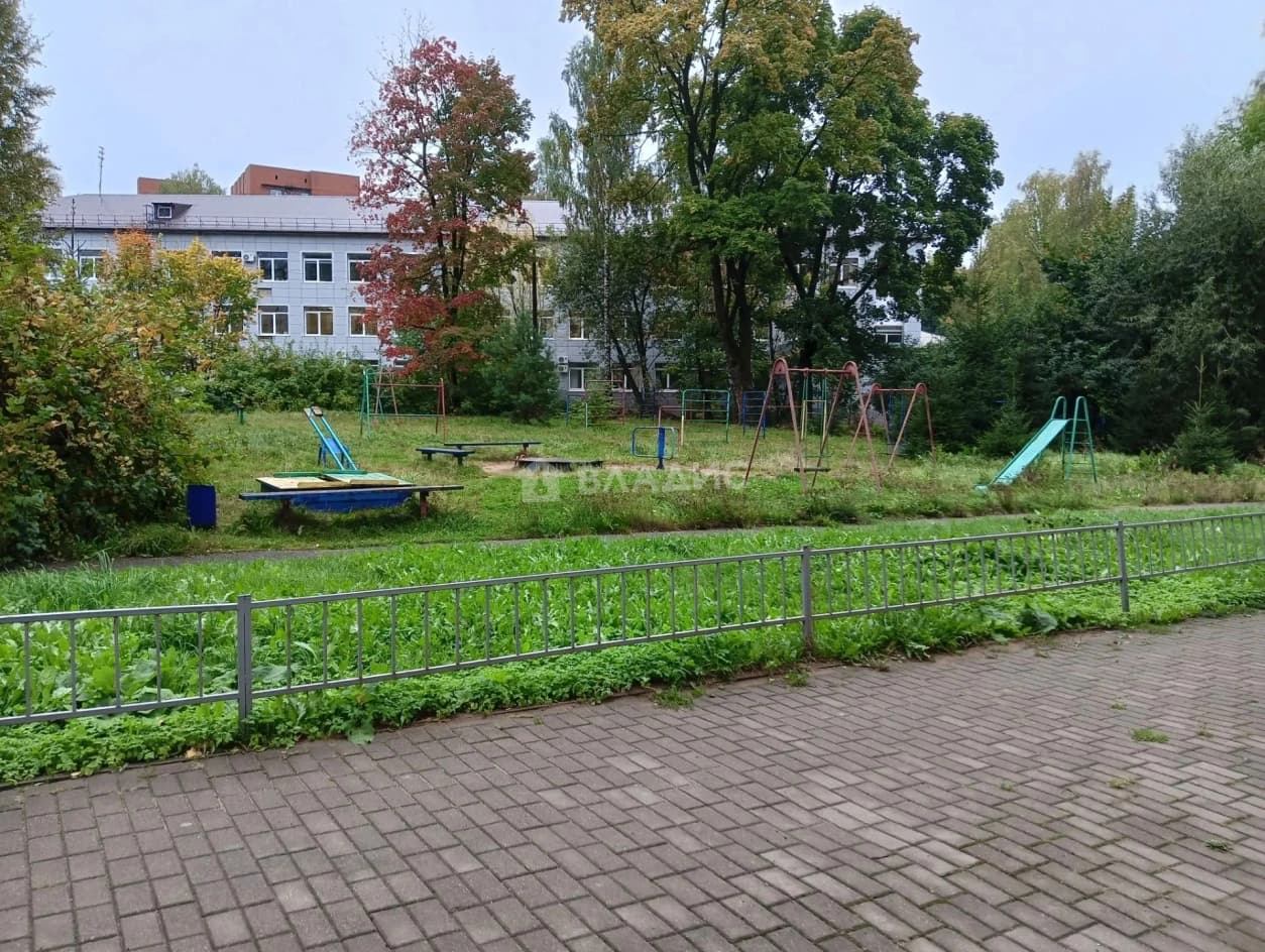 Photo 9