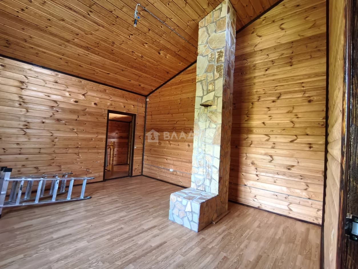Photo 32