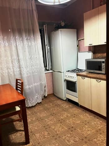Снять квартиру на улице Малая Ивановская в Омске. Вариант № 2333259, 0, площадь - квм, цена 30000 рублей