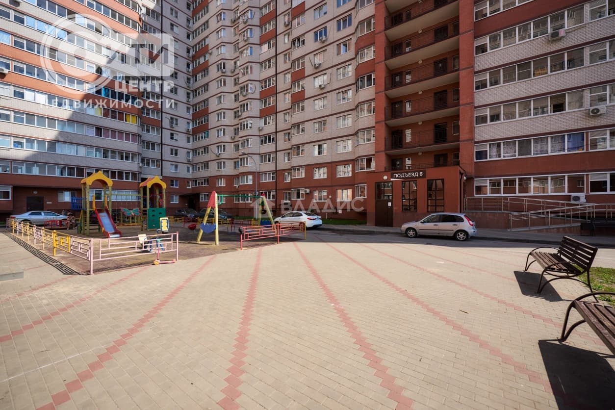 Photo 32