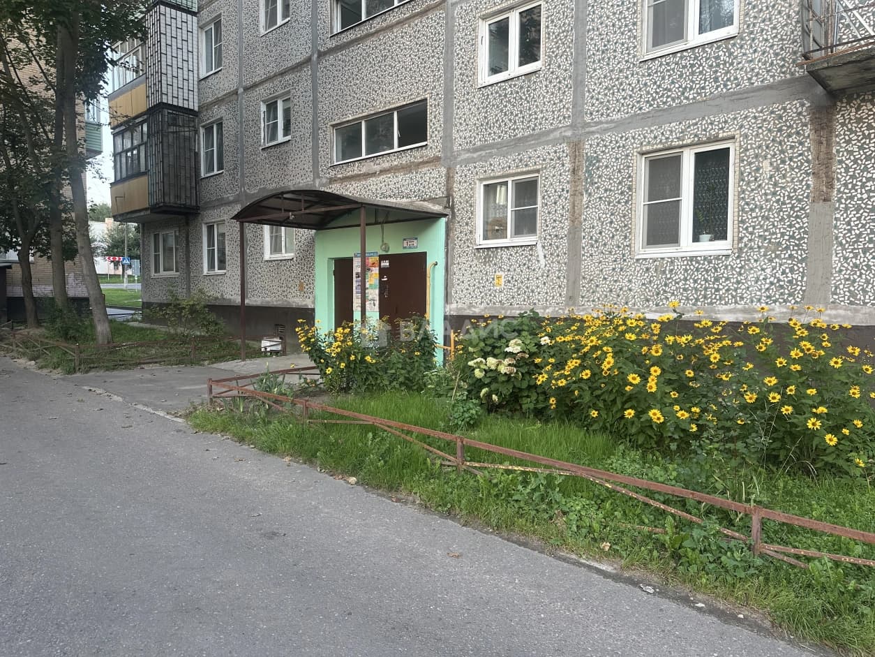 Photo 33