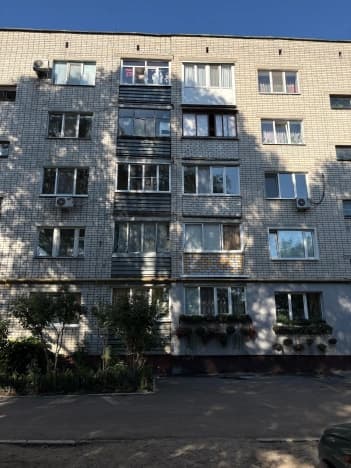 Купить трехкомнатную квартиру в Посёлоке Городского Типе Товаркове в Дзержинском районе на улице Октябрьская , посёлок городского типа Товарково в Калужской области. Вариант № 2294196, 0, площадь - квм, цена 3200000 рублей