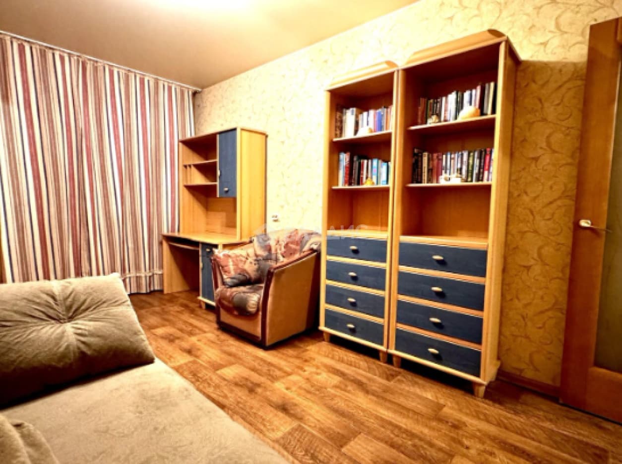 Photo 10