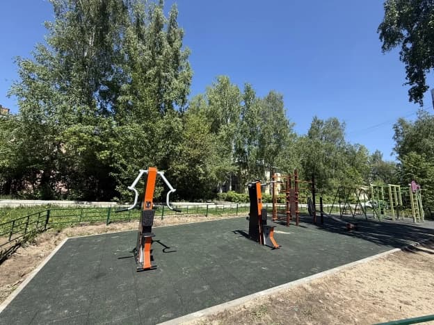 Купить однокомнатную квартиру с балконом на вторичке в районе Дзержинский в Новосибирске. Вариант № 2191196, 1, площадь - квм, цена 3990000 рублей