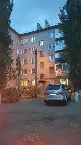 Купить квартиру с мебелью в Волгограде. Вариант № 2388720, 1, площадь - квм, цена 2650000 рублей
