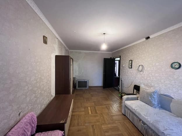Купить квартиру с мебелью в Белгороде. Вариант № 2385072, 1, площадь - квм, цена 6000000 рублей