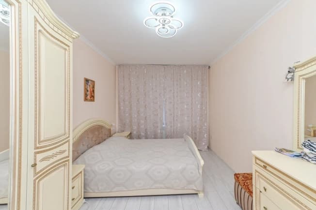 Купить дом площадью до 100 кв.м в Ростове-на-Дону. Вариант № 2204503, 1, площадь - квм, цена 10000000 рублей